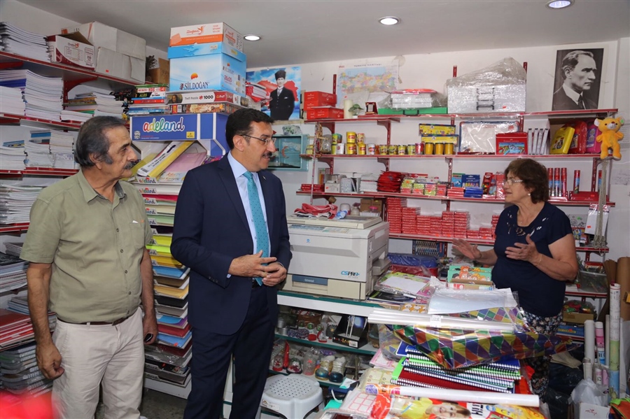 Bakan Tüfenkci, Kırtasiye Toptancılarını Ziyaret Etti.