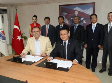 Mersinli ve Çinli İş Adamları MTSO’da Buluştu